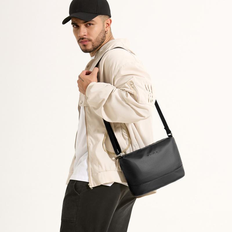Lightweight Men Shoulder Bag For Commuting - Gray