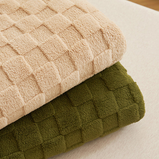 200*230CM Khaki Ultra-Soft Waffle Textured Plush Fleece Blanket - Large Cozy All-Season Throw for Bed & Sofa